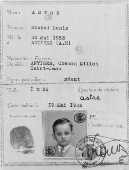 Vers d'autres textes sur Moi